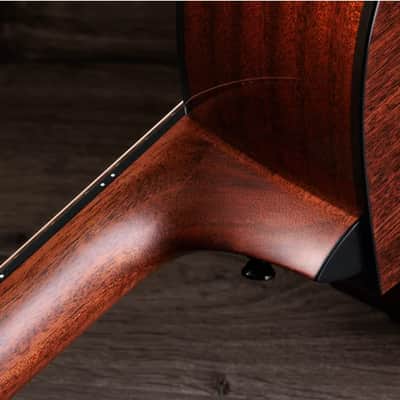 Taylor 324ce Next Generation Acoustic-Electric Guitar Tropical Mahogany Top Shaded Edgeburst image 12