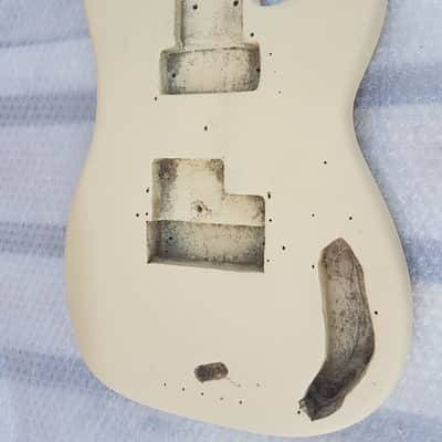 1972 FENDER PRECISION BASS BODY made in USA image 8