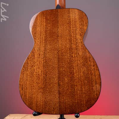 Martin 00-18 2025 Standard Series Acoustic Guitar image 9