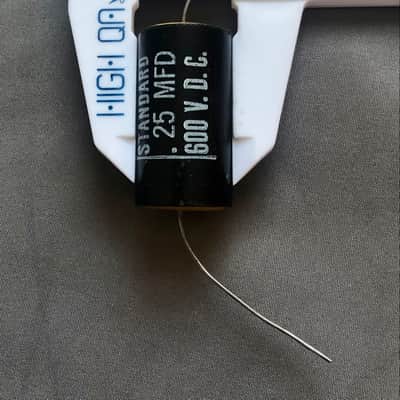 STANDARD .25 uF 600V Black Mylar Tone Capacitor, Test good, 1970s NOS image 4
