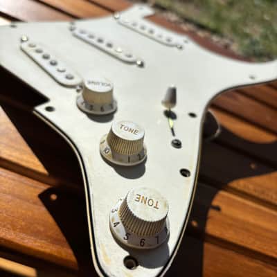 MJT Relic Strat Pickguard w Mojotone Premium Historic Wiring Harmess & Fender Vintage Style Pickups image 3