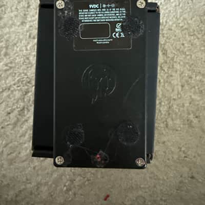 Walrus Audio Canvas Stereo Dual Line Isolator Direct Box 2022 - Present - Black w/ Rainbow Graphic image 3