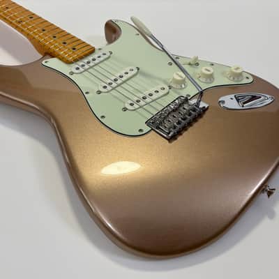 Fender Stratocaster American Professional Classic 2025 Faded Firemist Gold image 6