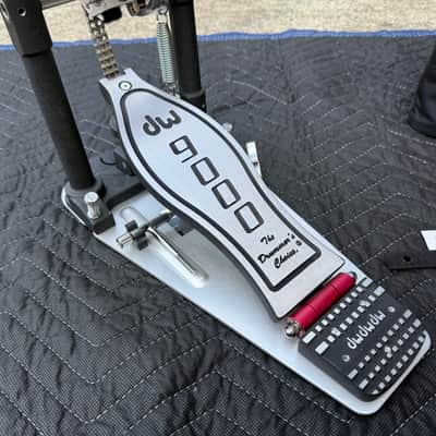 DW 9000 Single Kick Bass Drum Pedal w/ Case image 5