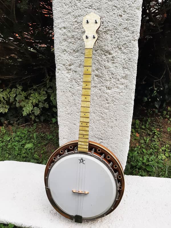 Regal Tenor Banjo