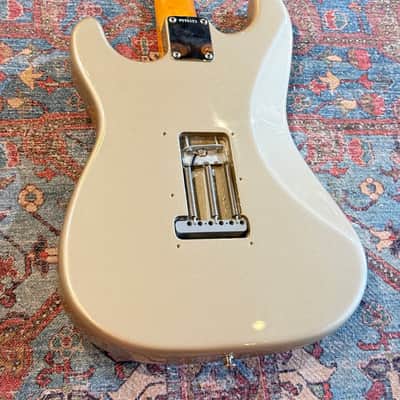1997 Fender American Vintage '62 Stratocaster - Shoreline Gold image 14