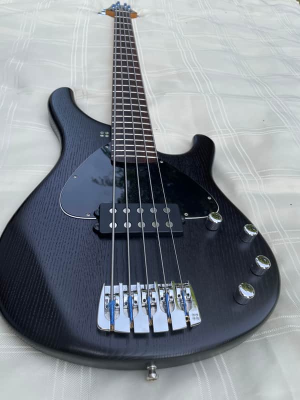 Immagine Sandberg Basic bass guitar 5 string - Black - 1