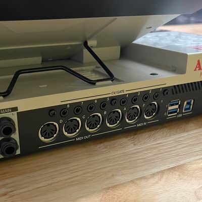Akai MPC X Special Edition Standalone Sampler / Sequencer - MINT & 2TB SSD. image 6