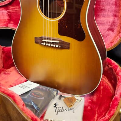 Gibson J-45 50s Faded Acoustic Electric Guitar, Round Shoulder, Faded Sunburst, W/HSC 2026 image 3