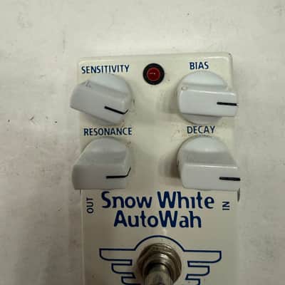 Mad Professor Snow White Auto Wah Envelope Filter BFJ Design Guitar Effect Pedal image 2