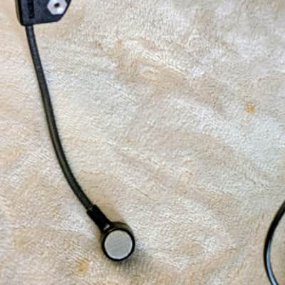 Shure WH20XLR Cardioid Dynamic Headset Mic with XLR Connector 2008 - Present - Black image 5