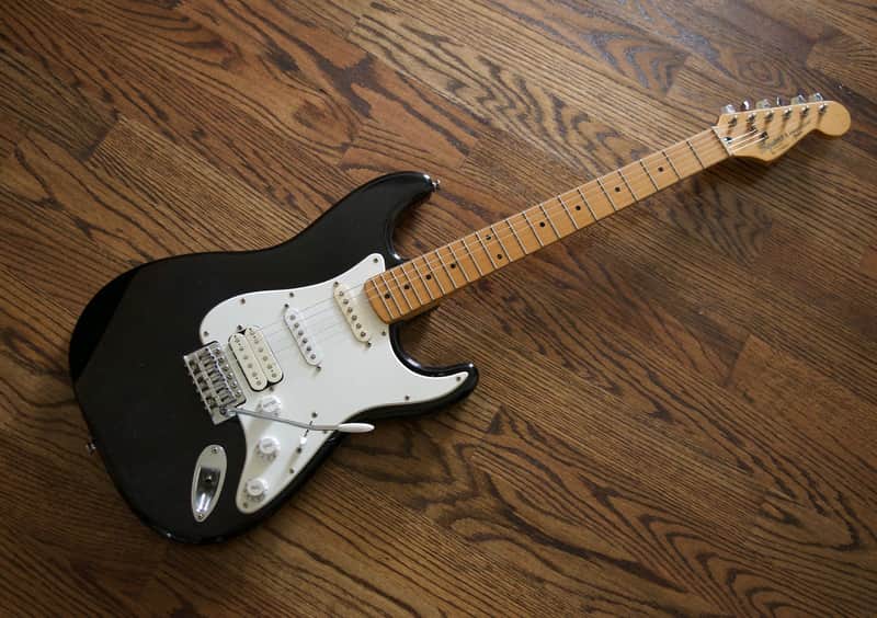 Squier II Standard Stratocaster HSS (Made In Korea) 1988 - 1992
