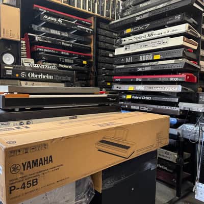 Yamaha P-45B Digital Piano /Keyboard with Sustain pedal / Black New P 45 //ARMENS//