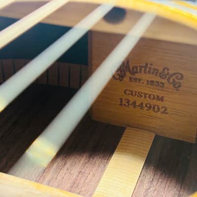 Martin D-28 custom shop 2010 - Adirondack image 21