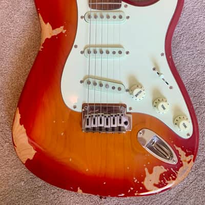 Fender Squier Standard Stratocaster 2003 Cherry Burst Heavy Relic image 2
