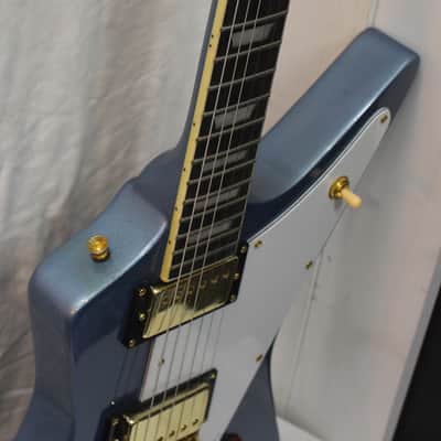 Cozart Explorer 2020 Pelham Blue Metallic in tweed case image 3