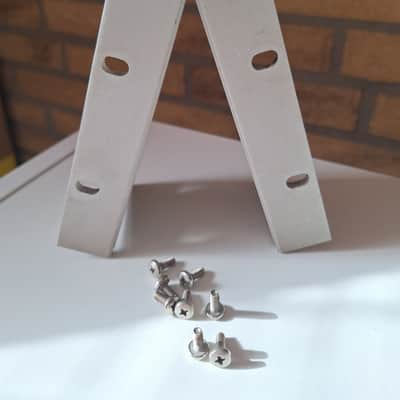 Akai S900 S950 S1000 S1100 Rack Ears