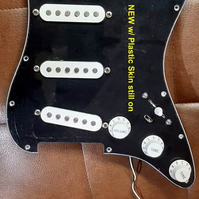Fender 1994 Stratocaster Guitar Black with Maple Neck & Gilmour MOD & Fender Locking Tuners image 10