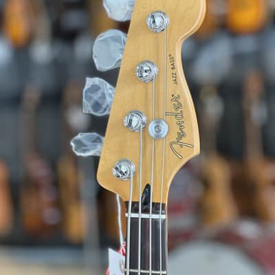 FENDER LTD Player II Jazz Bass - Sparkle 3-Colour Sunburst image 4