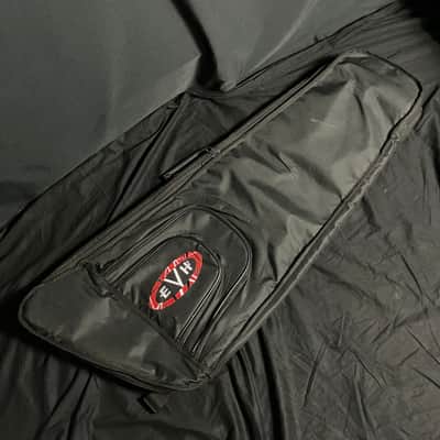 EVH Star Limited Edition Stealth Black with Black Hardware AND EVH Gigbag image 9
