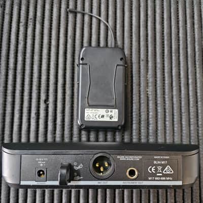 Shure BLX4/BLX1-M17- Guitar Wireless System - 2010s - Black image 3