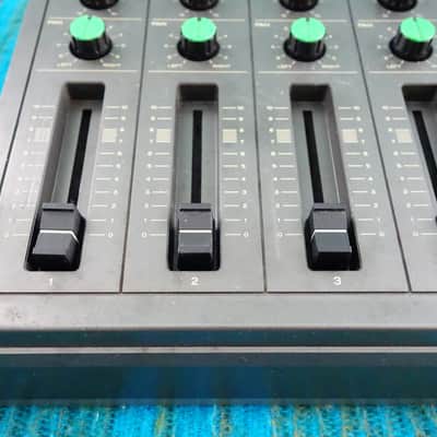 Teac Tascam Series M-09 Audio Mixer - 4 Stereo / 8 Channel - 80's Analog - K060 image 6
