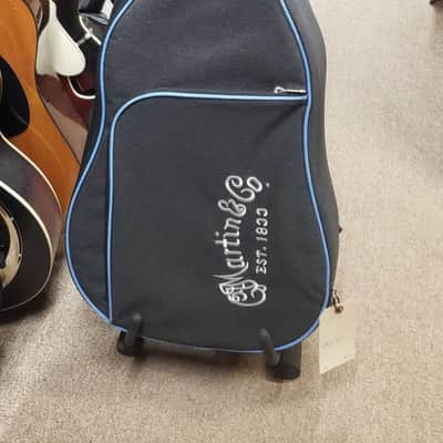 Martin Guitars DJR-10 Dreadnought Junior with Gig Bag - Excellent image 8