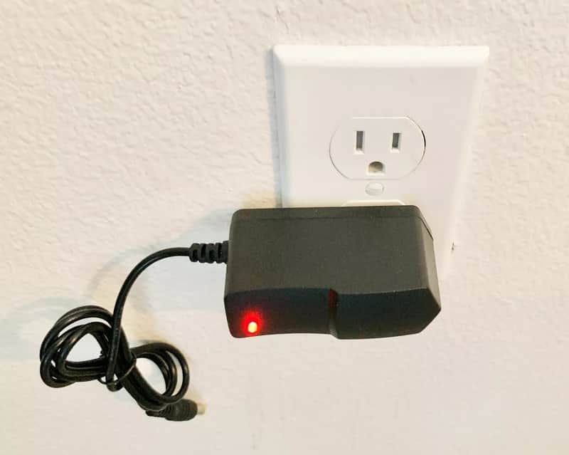 Power Supply/AC Adapter for Boss Tuner : TU-8 TU-12BW TU-12EX TU-80 TU-88 image 1