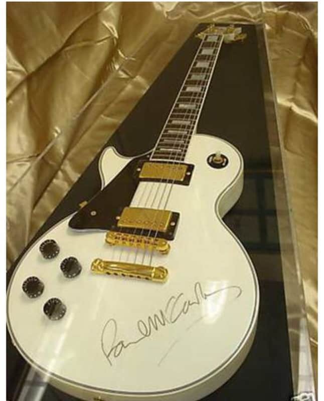 AWESOME PAUL MCCARTNEY SIGNED, STAGE PLAYED & DONATED BEATLES GIBSON LES PAUL CUSTOM WHITE GUITAR image 1
