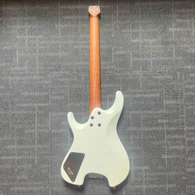 Ibanez ICHI10-VWM Ichika Nito Signature Quest 2021 Vintage White Matte image 4