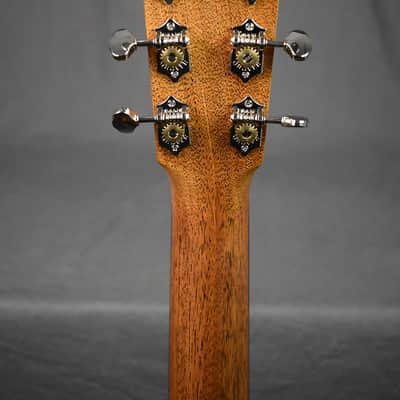 Martin Standard Series 00-18 image 24