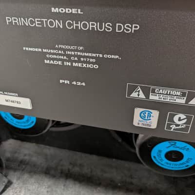 Fender PR424 Princeton Chorus DSP 2x10" 25w Guitar Amp Combo Amp (Used) image 8