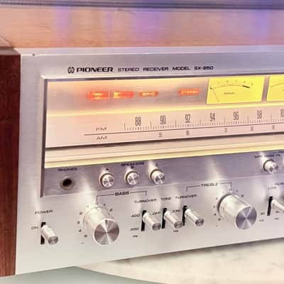 🎶 Pioneer SX-950 Vintage Stereo Receiver — Serviced | Partial Recap | LED Upgrade | Original Wood Cabinet image 6