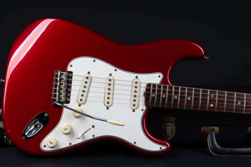 1965/1966 Fender Stratocaster - Candy Apple Red image 1