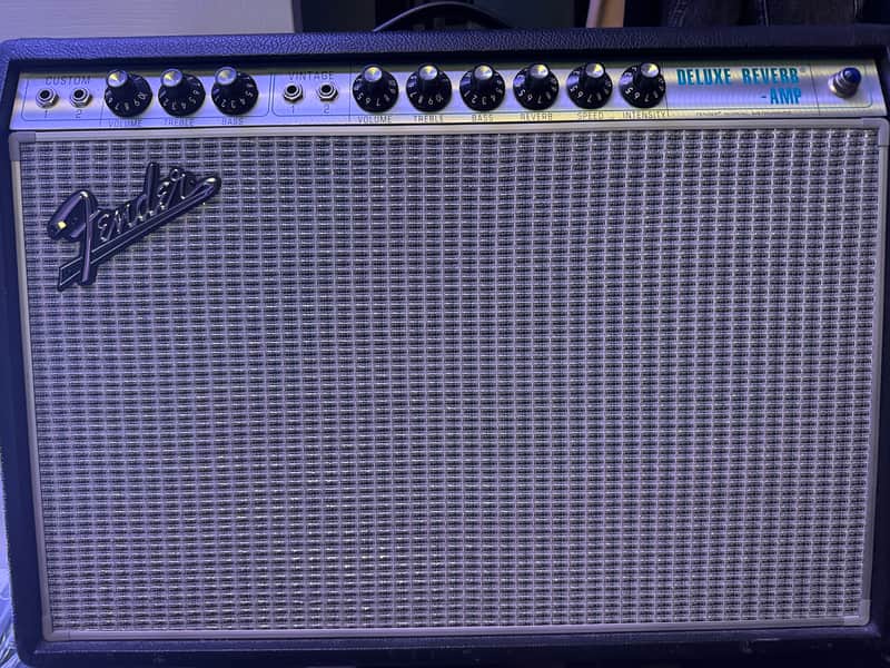 Fender '68 Custom Deluxe Reverb 2-Channel 22-Watt 1x12" Guitar Combo 2013 - Present - Black image 1