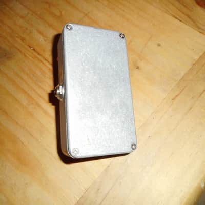 Trachouse Fuzz - original fuzz face clone grey image 2