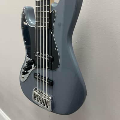 G&L USA JB5 LEFTY 5-String Electric Bass 2024 - Pearl Grey image 3
