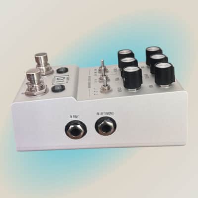 Walrus Audio Mako D1 High Fidelity Echo Machine Effect Pedal - Silver image 5
