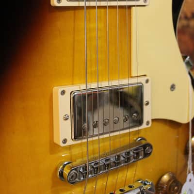 2022 Heritage Standard H-150 — Original Sunburst image 5
