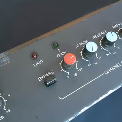 1980s Tesla AYZ 034: Stereo Compressor/Limiter - Ultra RARE Soviet Czechoslovakia vintage rack unit image 14