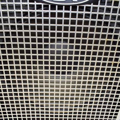 Gallien-Krueger MB115 1x15" Bass Combo Amp image 6
