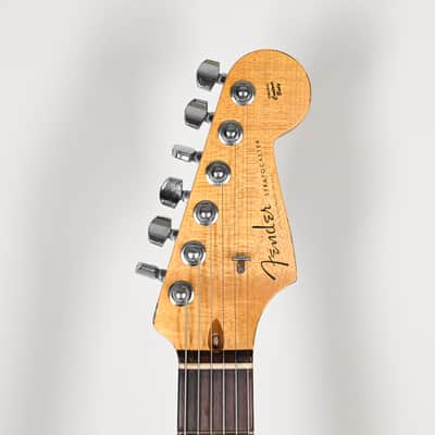 Fender Custom Shop Custom Deluxe Stratocaster w/ Seymour Duncan SH4B Humbucker, Relic/ Closet Classic Hardware- Magenta Sparkle 2026 (R147174) image 9