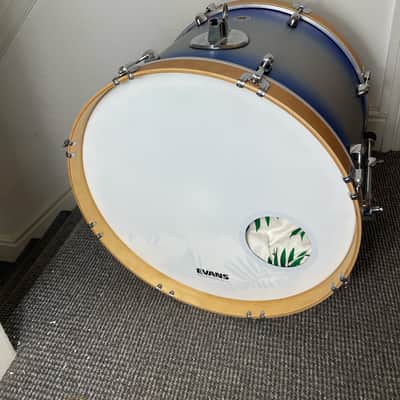 Gretsch CS1-E625 Catalina Special Edition Round Badge 7x10 / 8x12 / 16x16 / 16x22 / 5.5x14" 5pc Drum Kit 2019 - Blue Silver Duco image 9