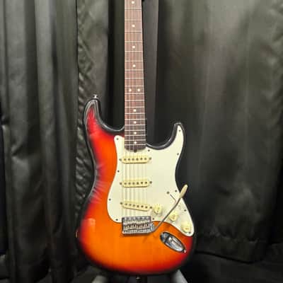 Fender American Vintage Reissue '62 Stratocaster 1990s - 3-Color Sunburst image 4