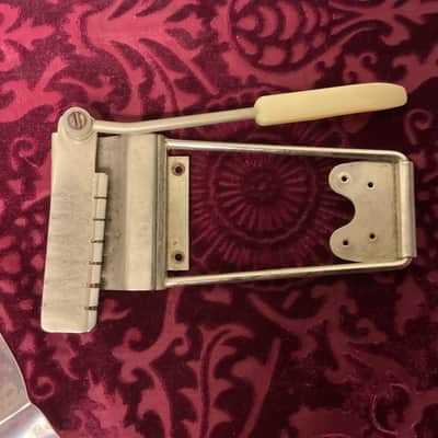 Gibson Lyre Vibrola Nickel Gibson 1960’s - Nickel image 5