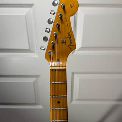 Fender 1986 American Vintage '57 Stratocaster - 2-Color Sunburst image 3