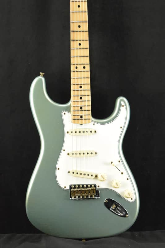 Fender Custom Shop Limited Edition '69 Stratocaster Journeyman Relic - Aged Firemist Silver image 1
