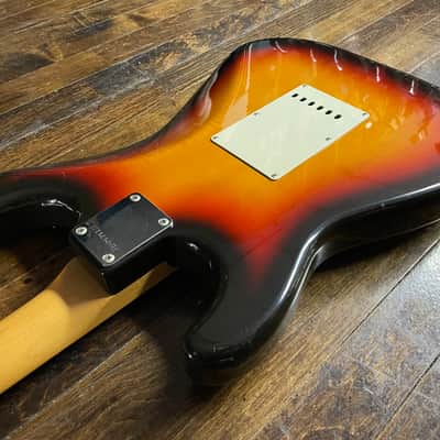 Fernandes The Revival Stratocaster Electric Guitar MIJ Japan Sunburst image 12