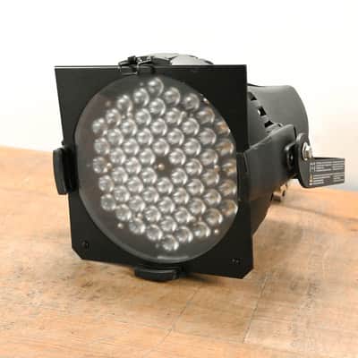 ETC Desire D60 Studio HD LED Par Wash Light CG01SM3 image 1
