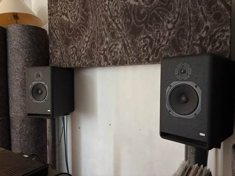 Kirsch SQ8 + AK02 AMP PRO AUDIO STUDIO MONITORS image 1